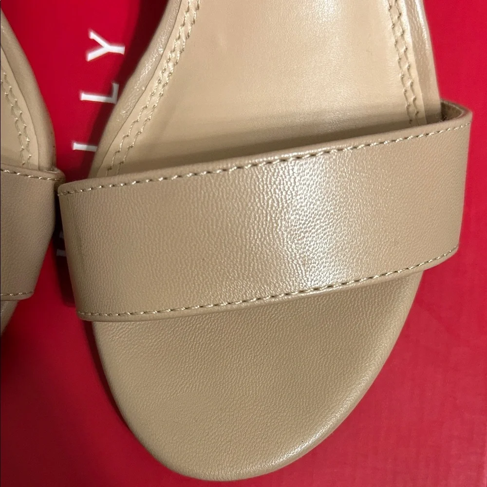 Kelly & Katie Hailee Beige Ankle-Strap Block Heel Sandals - Picture 4 of 9